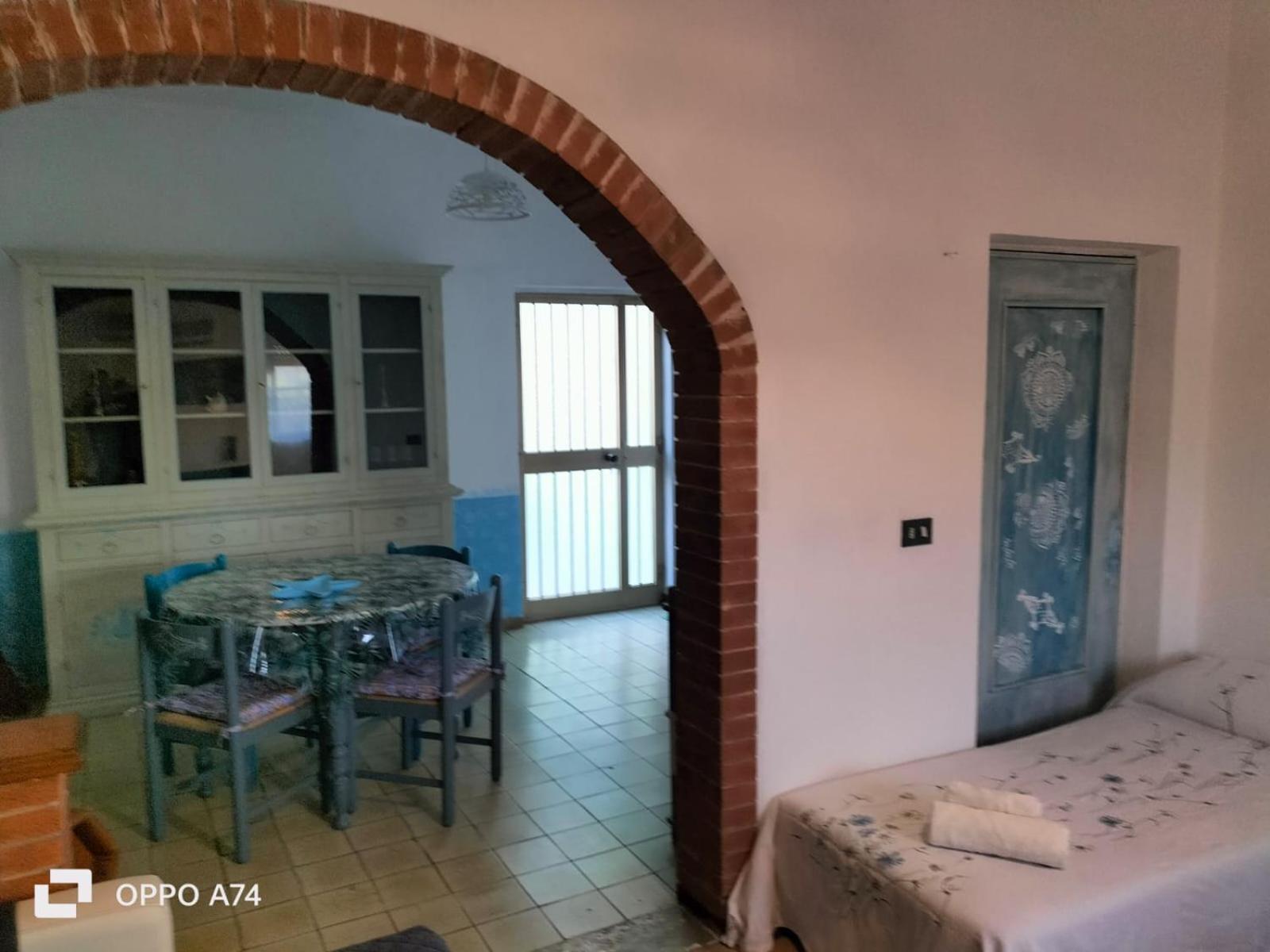 Casa Vacanze Sa Cresiedda Iglesias Kültér fotó